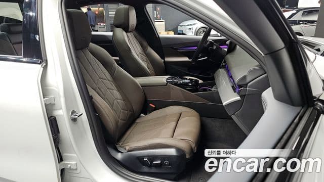 BMW 5시리즈 (G60) 523d xDrive M Sport, 2025 10