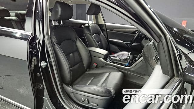 Kia K7 Premier Prestige, 2020 10