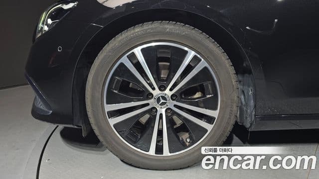 Mercedes-Benz E-класс W213 Avantgarde, 2021 все фото