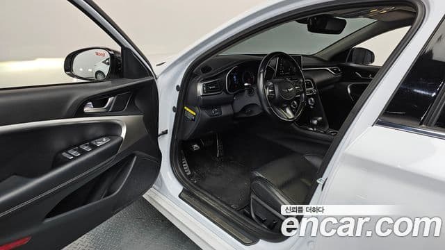 Genesis G70 Advanced, 2018 10