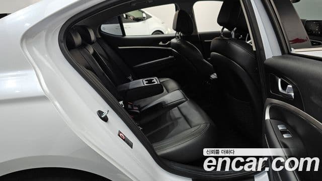 Genesis G70 Advanced, 2018 12