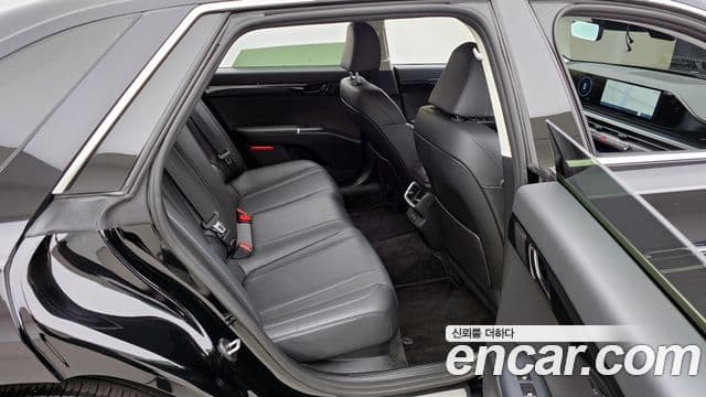 Hyundai Grandeur (GN7) Premium, 2023 12