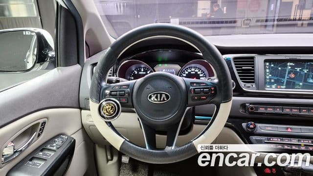 Kia All New Carnival Noblesse, 2018 14