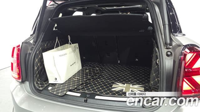 Mini Cooper S Countryman 2세대, 2023 20