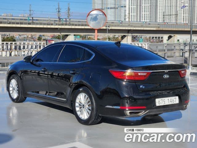 Kia All New K7 Prestige, 2016 4