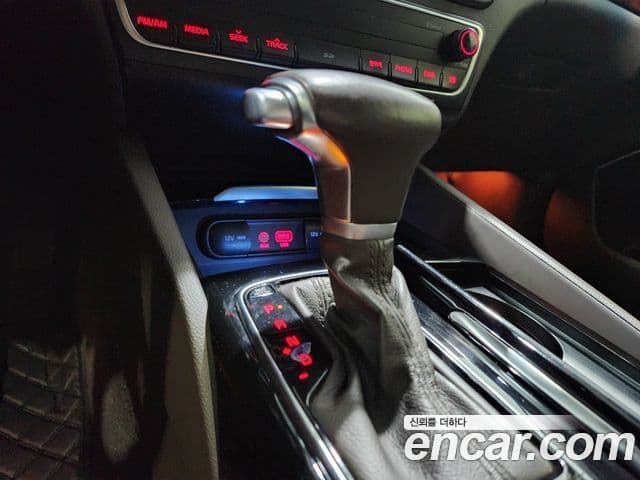 Kia All New K7 Prestige, 2016 7