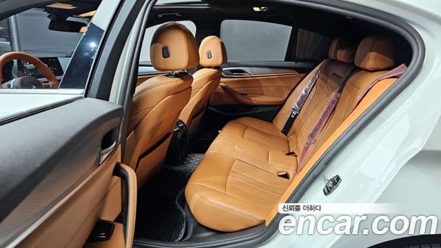 BMW 5시리즈 (G30) 520d M Sport, 2018 13