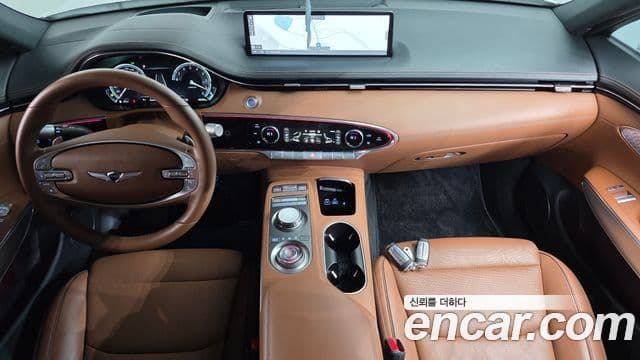 Genesis GV70, 2023 7