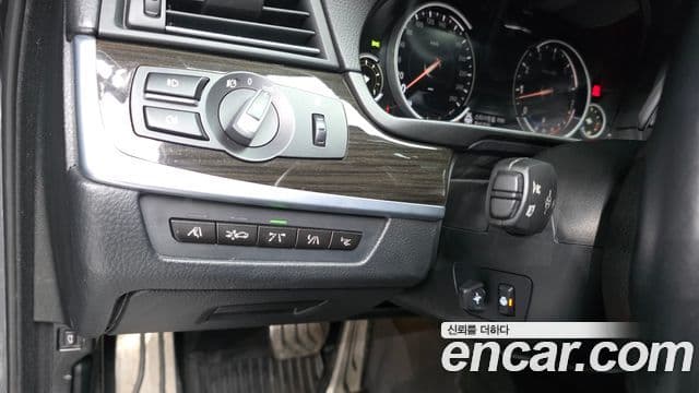BMW 5시리즈 (F10) 528i Luxury Plus, 2015 16