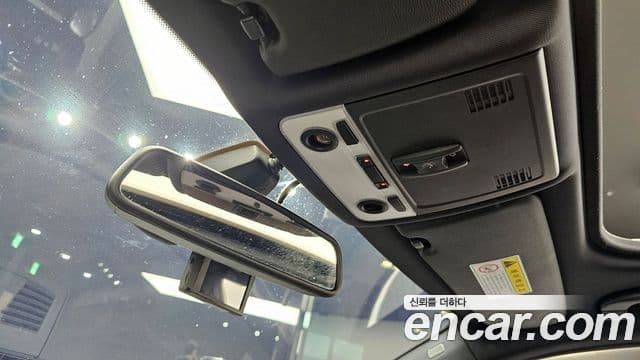 BMW 3시리즈 (E90) 320d седан чёрный And белый, 2011 18