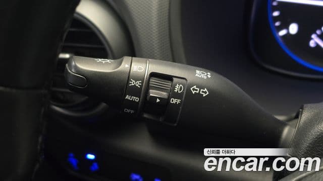 Hyundai Kona Premium, 2018 17