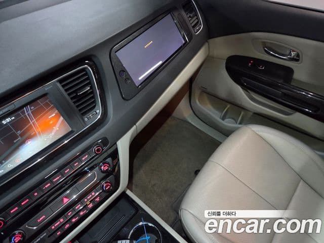 Kia The / новый New Carnival President, 2019 17