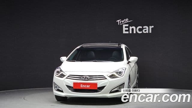 Hyundai i40 Modern, 2012 3