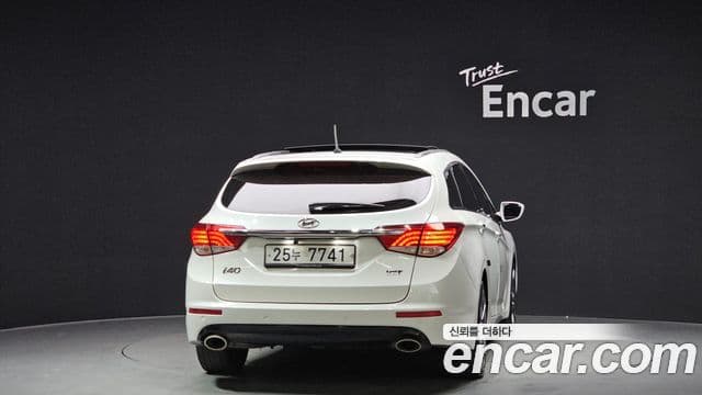 Hyundai i40 Modern, 2012 4