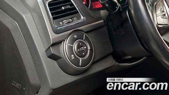 KG모빌리티(SsangYong) The / новый New Korando Sport Club, 2017 16