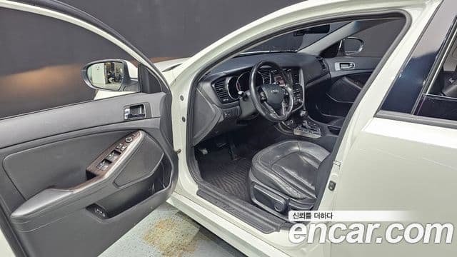 Kia K5 Luxury, 2013 11