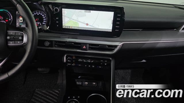 Kia K5 гибрид 3세대 Prestige, 2022 16