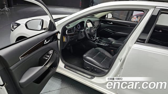 Kia All New K7 гибрид Noblesse, 2017 11