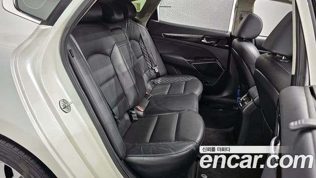 Kia All New K7 гибрид Noblesse, 2017 12