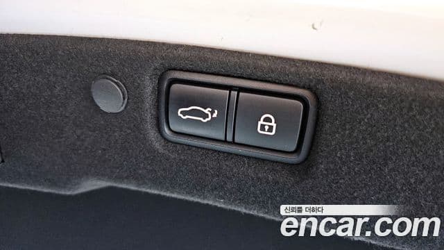 Kia All New K7 гибрид Noblesse, 2017 20