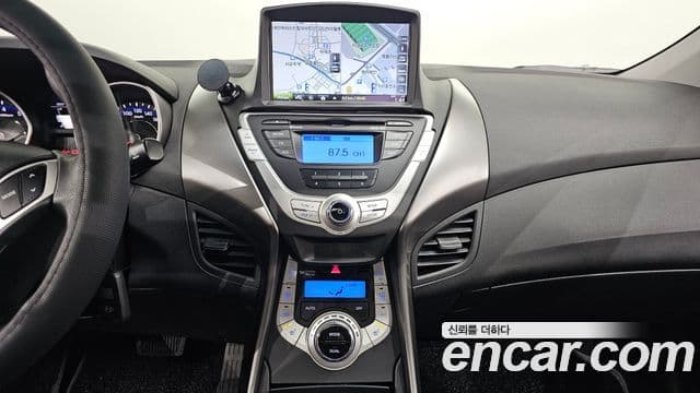 Hyundai Avante MD Luxury, 2012 15