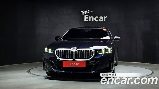 BMW 5시리즈 (G60) 520i M Sport, 2025 3