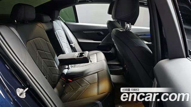 BMW 5시리즈 (G60) 520i M Sport, 2025 12