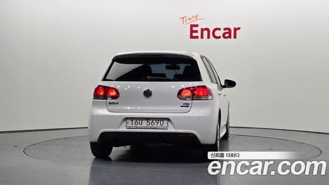 Volkswagen Гольф 6세대 1.6 TDI BlueMotion Style Edition, 2013 4