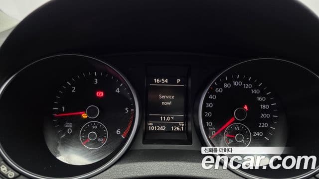 Volkswagen Гольф 6세대 1.6 TDI BlueMotion Style Edition, 2013 8