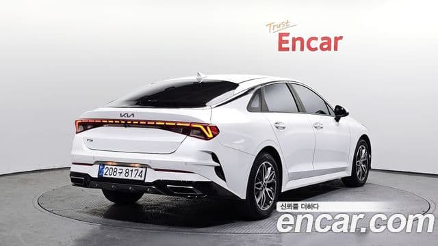 Kia K5 3세대 Trendy, 2022 2