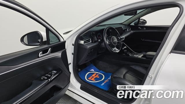 Kia K5 3세대 Trendy, 2022 10