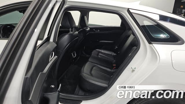 Kia K5 3세대 Trendy, 2022 11