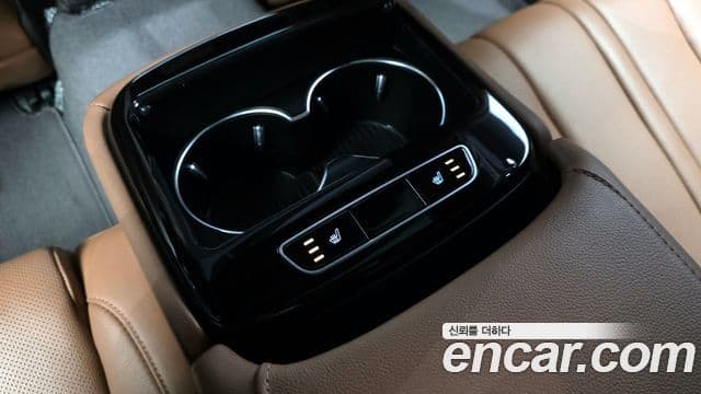 Genesis G80 (RG3) бензин 2.5 турбо 2WD, 2024 18