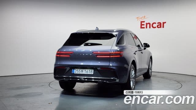 Genesis GV70, 2026 4