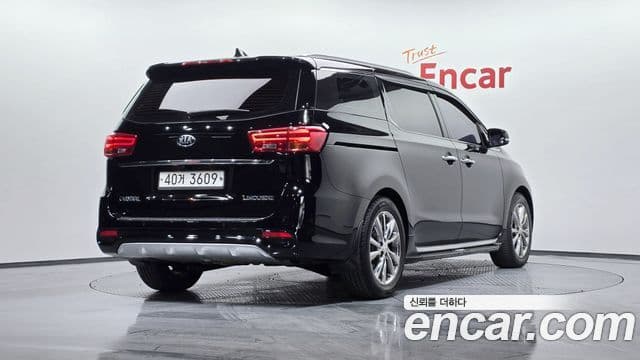 Kia The / новый New Carnival VIP, 2019 2