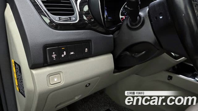 Kia The / новый New Carnival VIP, 2019 17