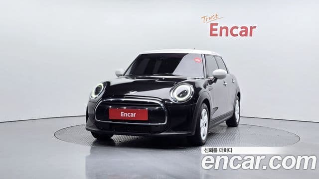 Mini Cooper 3세대, 2023 3