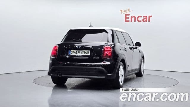 Mini Cooper 3세대, 2023 4