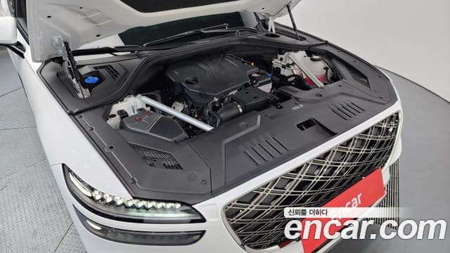 Genesis GV70, 2025 6