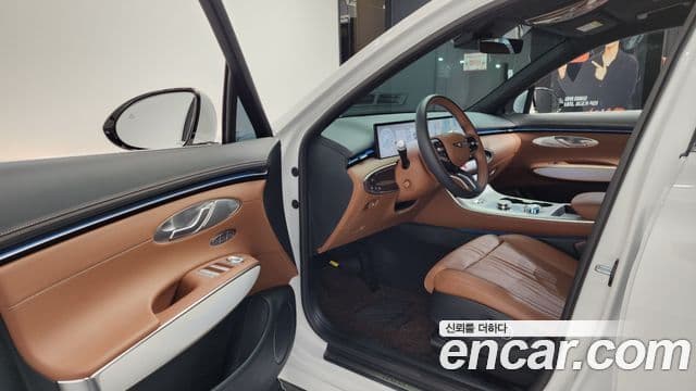 Genesis GV70, 2025 10