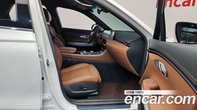 Genesis GV70, 2025 11