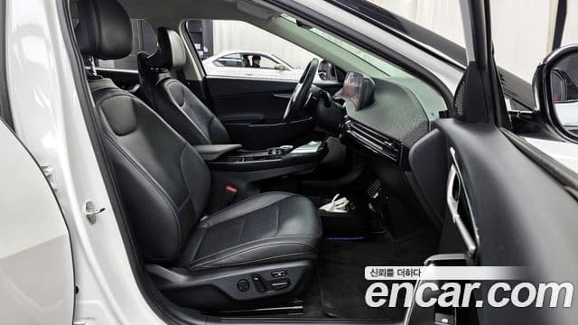 Kia EV6 Air, 2023 11