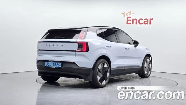 Volvo EX30 Ultra, 2025 2