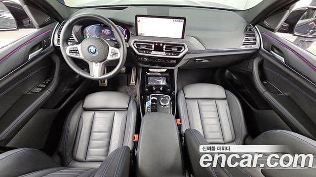 BMW iX3 M Sport, 2025 7