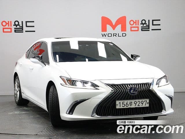 Lexus ES300h 7세대 Luxury Plus, 2021 3
