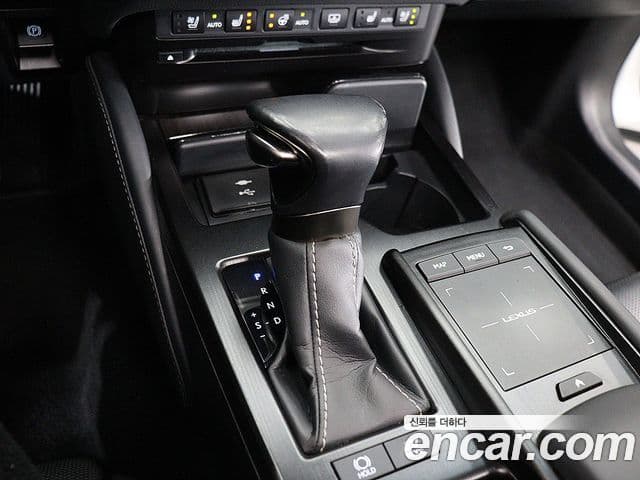 Lexus ES300h 7세대 Luxury Plus, 2021 7