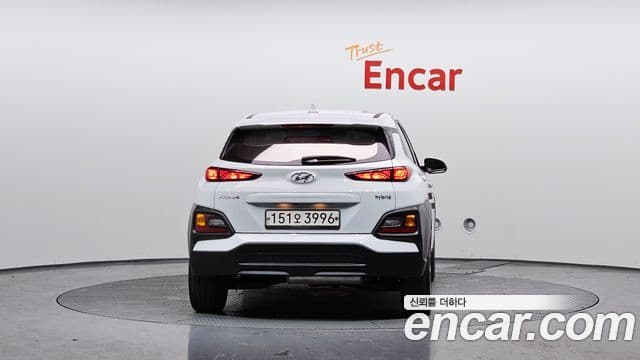 Hyundai Kona гибрид Special, 2020 4