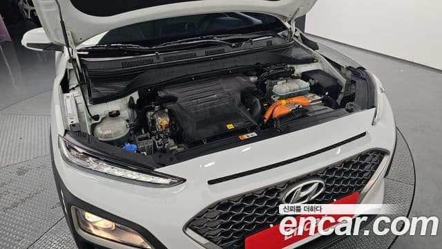 Hyundai Kona гибрид Special, 2020 6