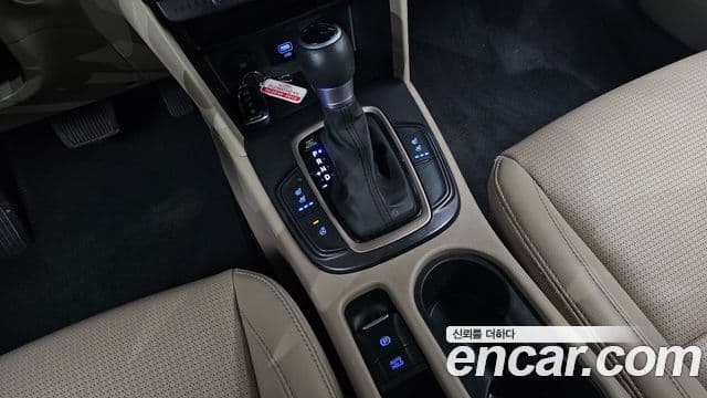 Hyundai Kona гибрид Special, 2020 9