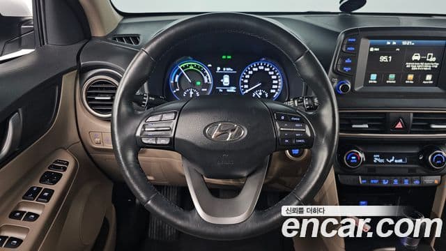 Hyundai Kona гибрид Special, 2020 13